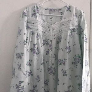 Erika Taylor flannel nightgown NWOT.  Purple flowers one white background